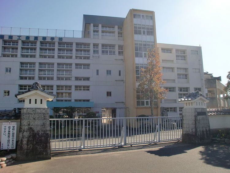 薩南工業高等学校画像