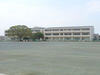 厚生中学校