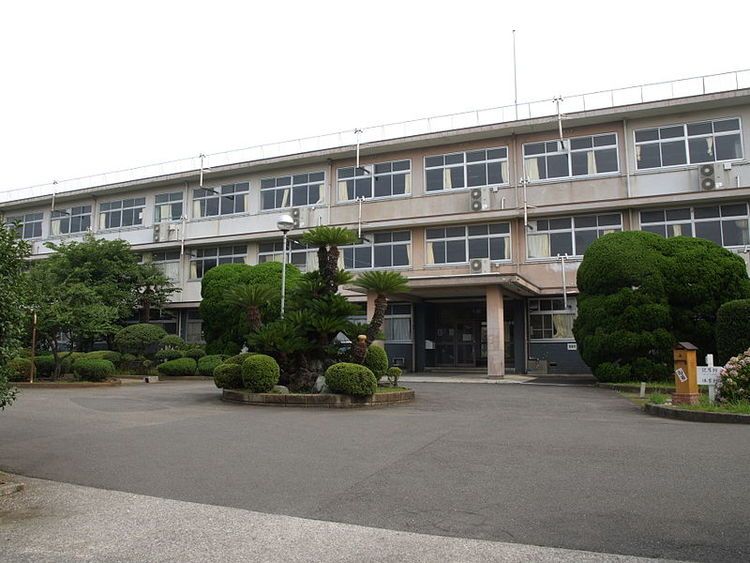 横須賀高等学校画像