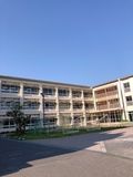 横浜緑ケ丘高等学校外観画像