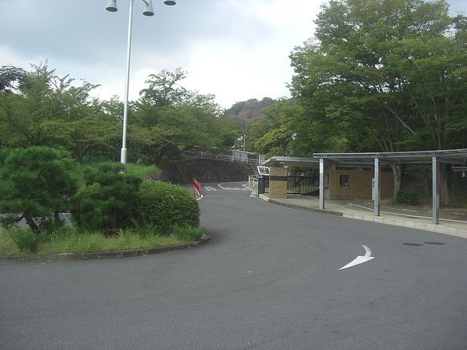 奈良学園中学校外観画像