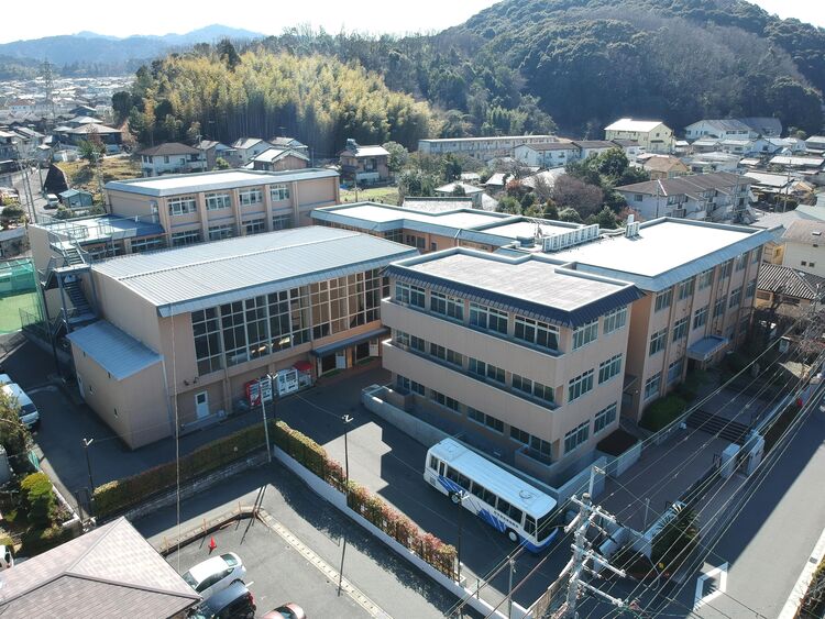 京都翔英高等学校画像