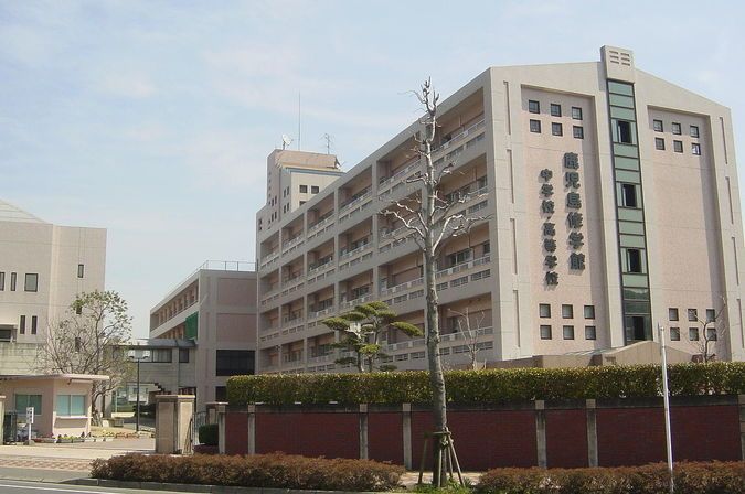 鹿児島修学館中学校外観画像