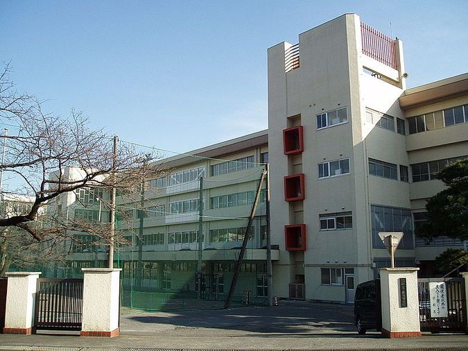 桐生工業高等学校外観画像