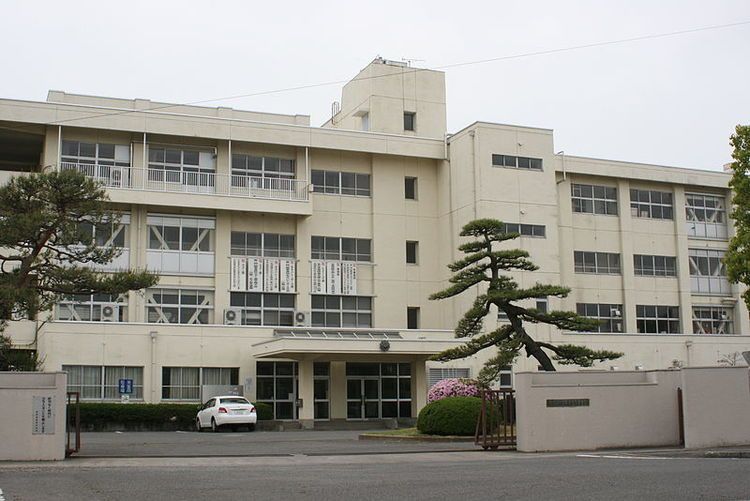 西邑楽高等学校画像