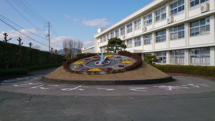 春野高等学校画像
