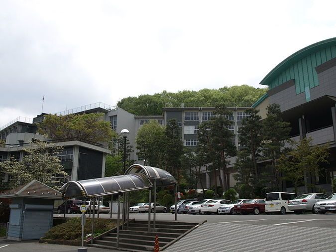 國學院大學栃木高等学校外観画像