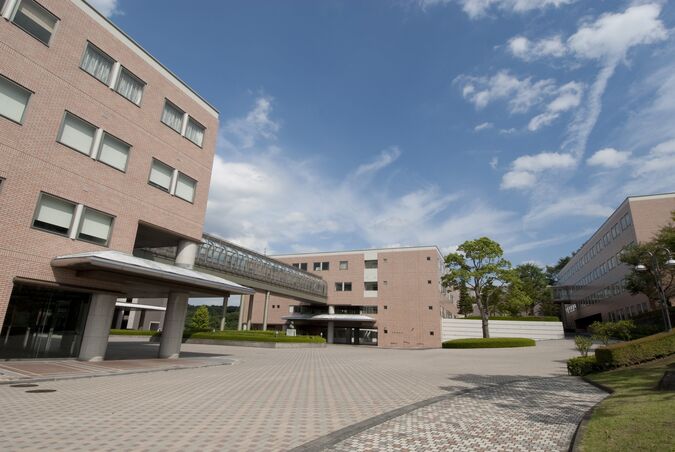 駒沢学園女子高等学校外観画像