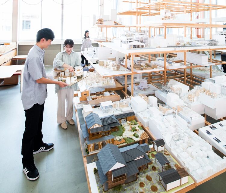 日本工業大学画像