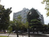 富山大学