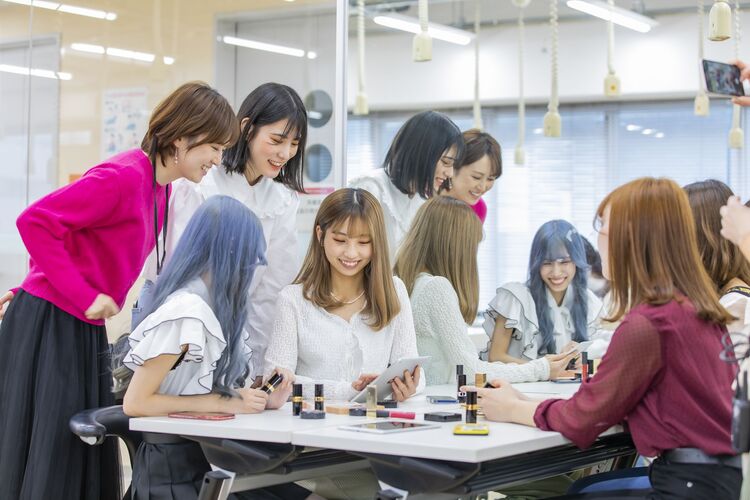 札幌ベルエポック美容専門学校画像