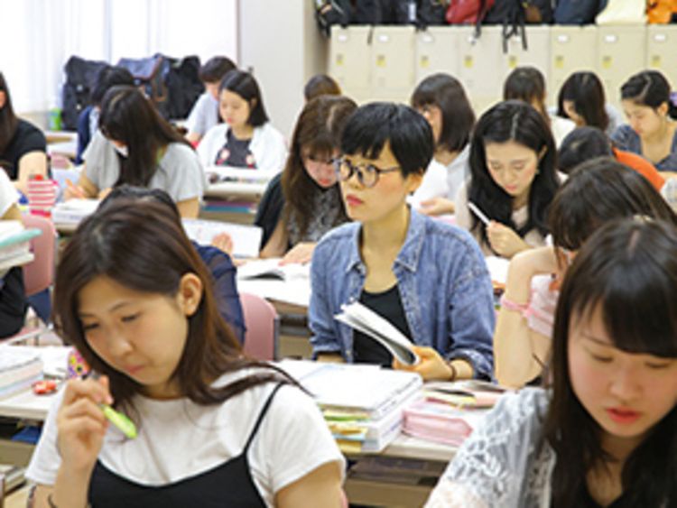 札幌医療秘書福祉専門学校画像