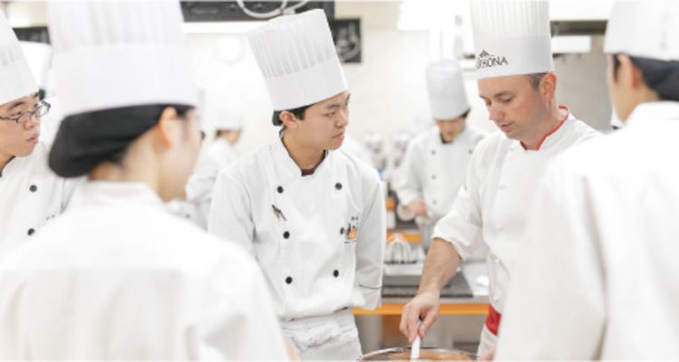 札幌ベルエポック製菓調理ウェディング専門学校画像