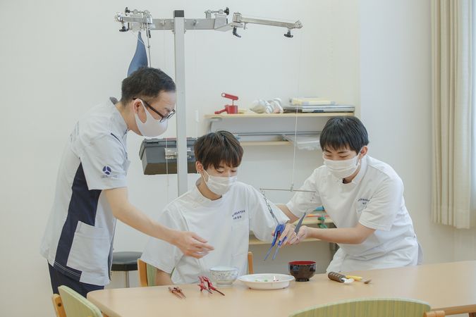 専門学校仙台総合医療大学校