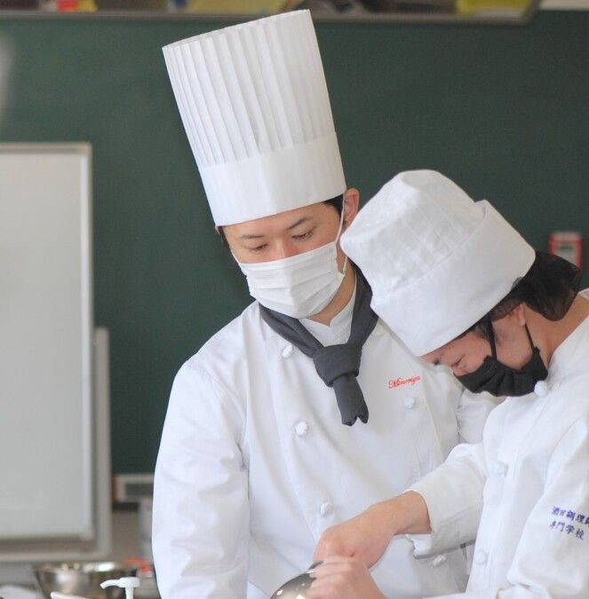 酒田調理師専門学校