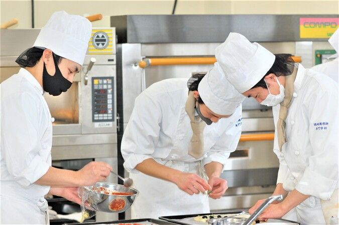 酒田調理師専門学校