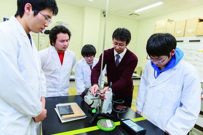 国際情報工科自動車大学校