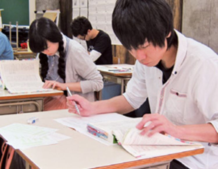 筑波研究学園専門学校画像