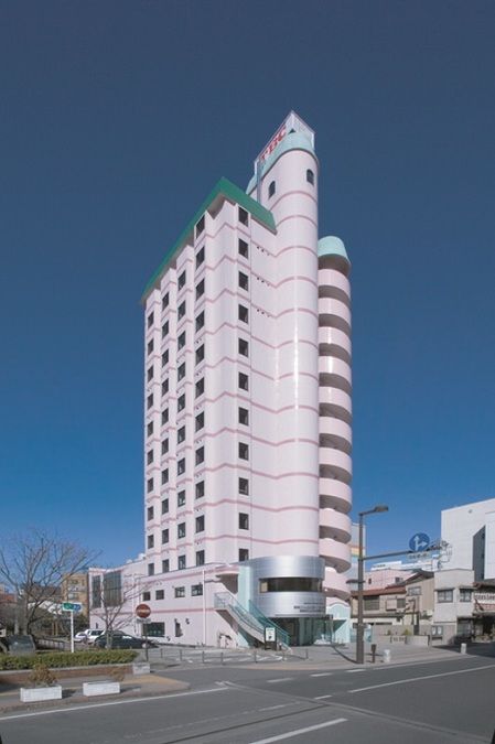国際ファッションビューティ専門学校