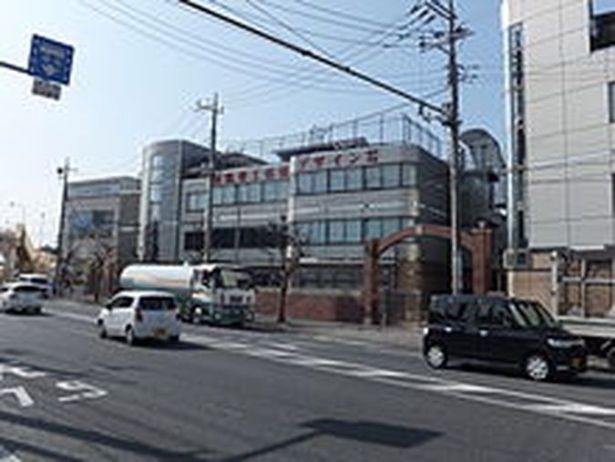 国際理工情報デザイン専門学校