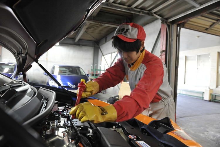 専門学校千葉県自動車大学校画像