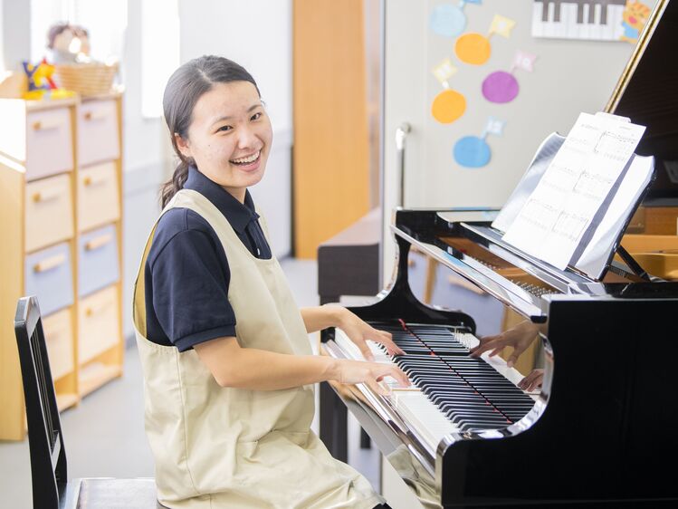 船橋情報ビジネス専門学校画像