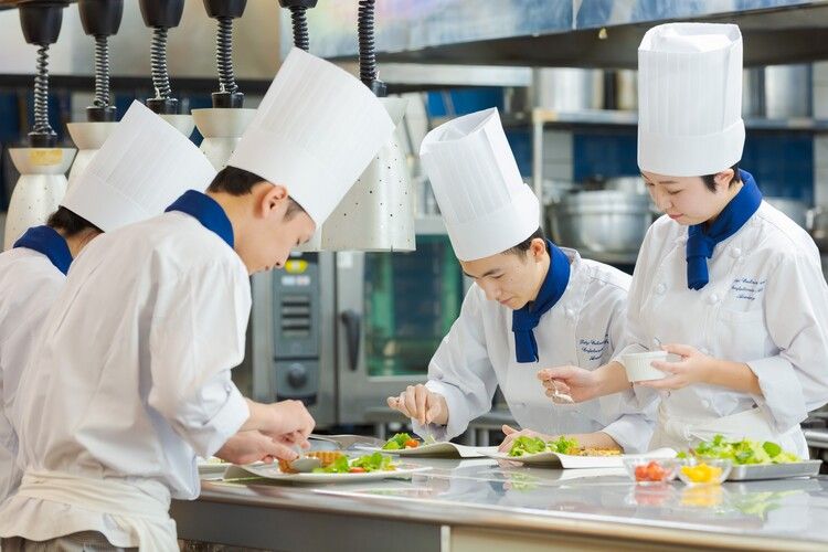 東京調理製菓専門学校画像