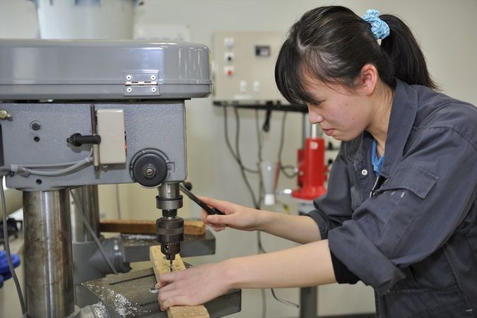 西武学園医学技術専門学校　東京新宿校