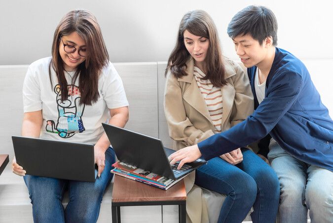 グレッグ外語専門学校新宿校