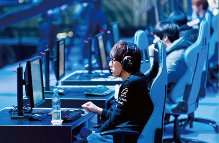 東京デザインテクノロジーセンター専門学校画像