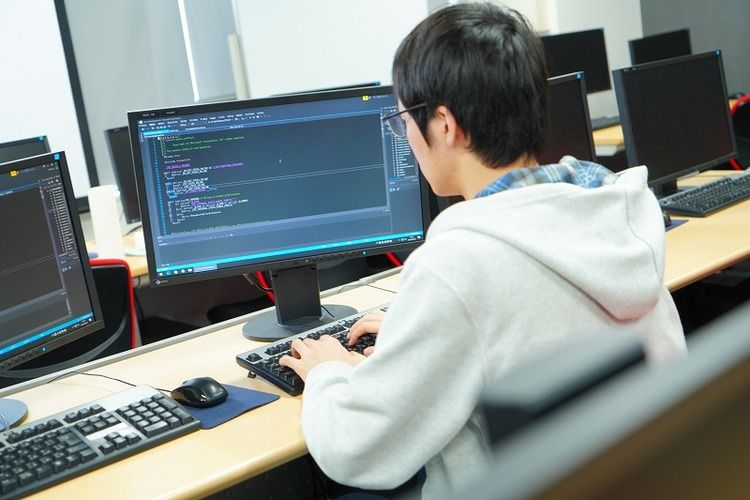 東京デザインテクノロジーセンター専門学校画像