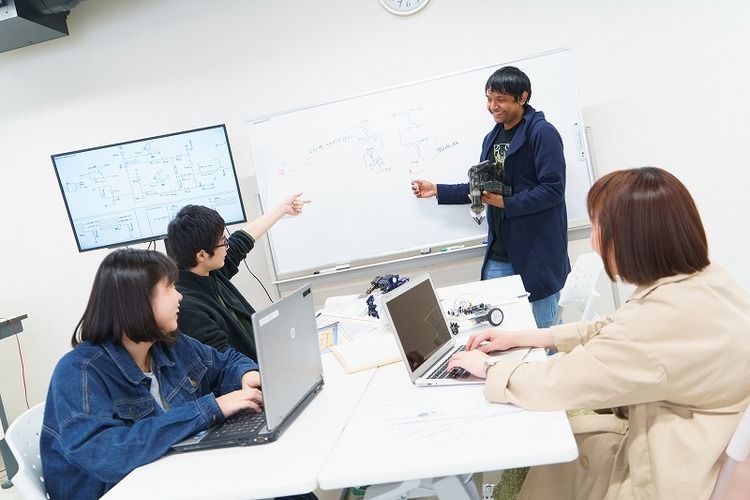 東京デザインテクノロジーセンター専門学校画像