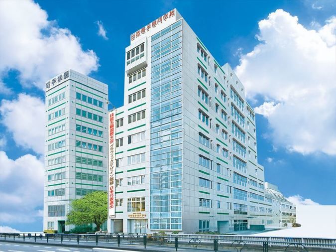 日本電子専門学校