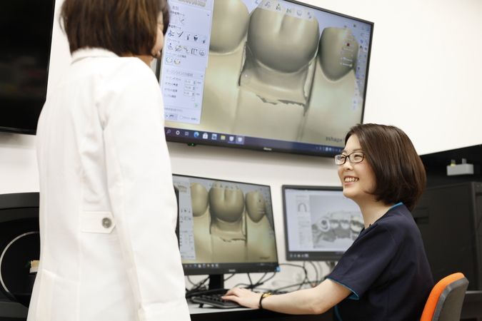 新東京歯科技工士学校