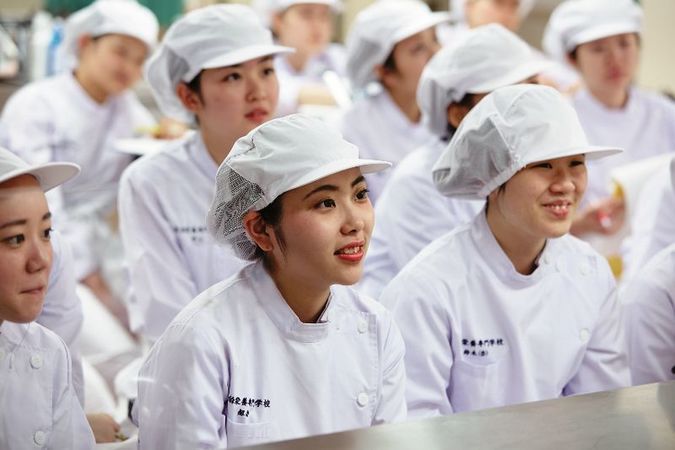 佐伯栄養専門学校