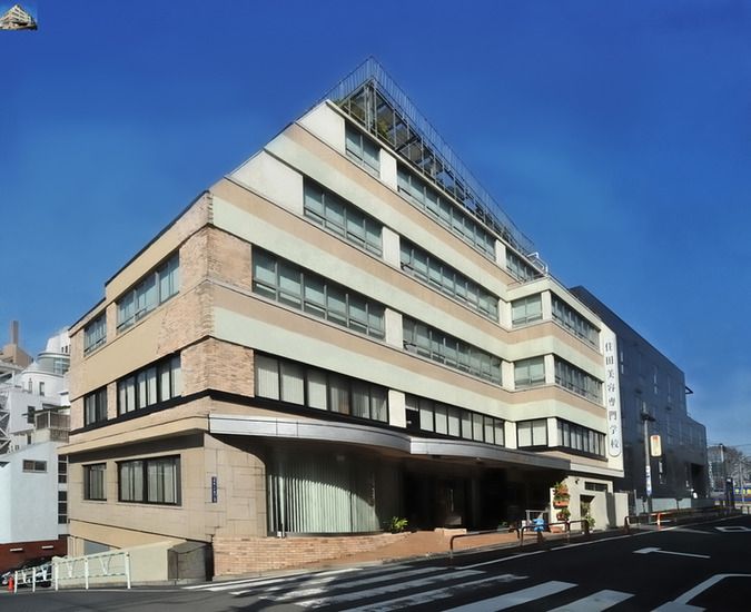 渋谷美容専門学校