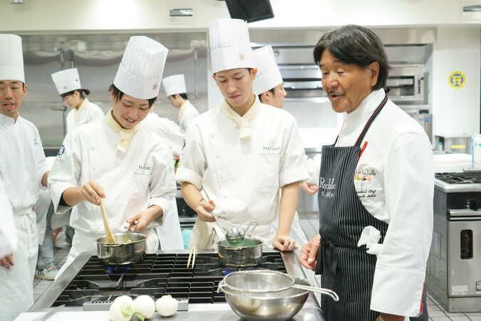服部栄養専門学校