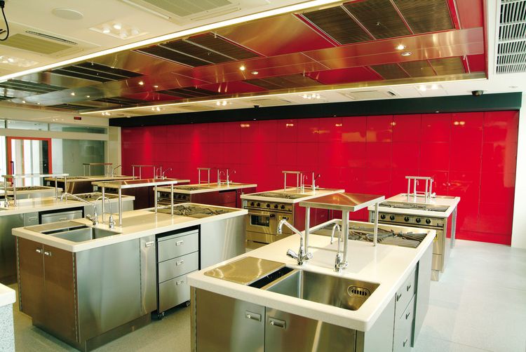 服部栄養専門学校画像