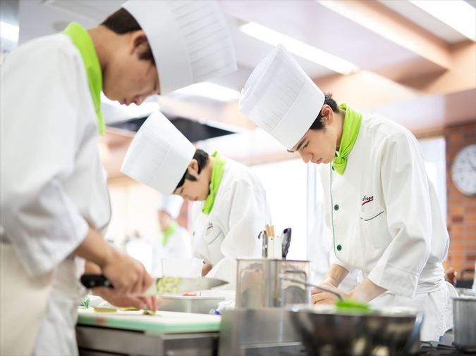 香川調理製菓専門学校
