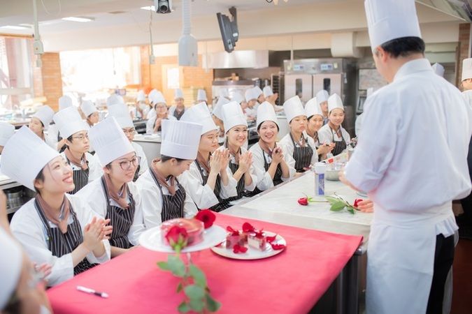 香川調理製菓専門学校