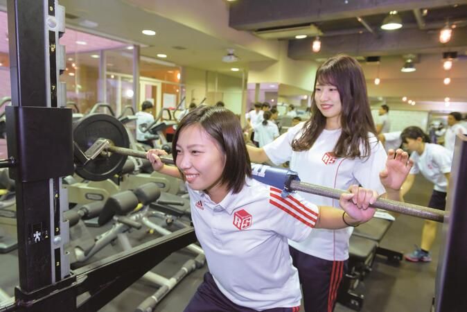 東京リゾート＆スポーツ専門学校