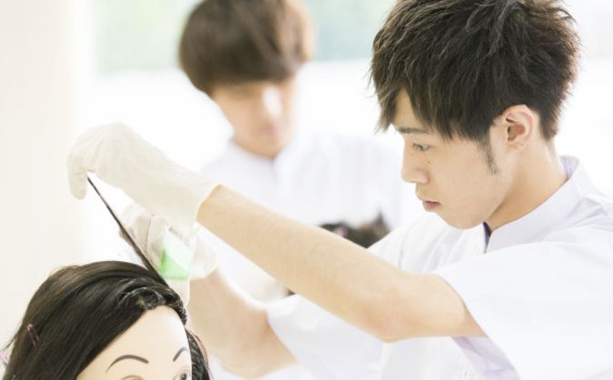 アポロ美容理容専門学校