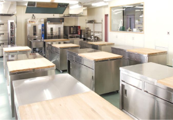 国際製菓専門学校