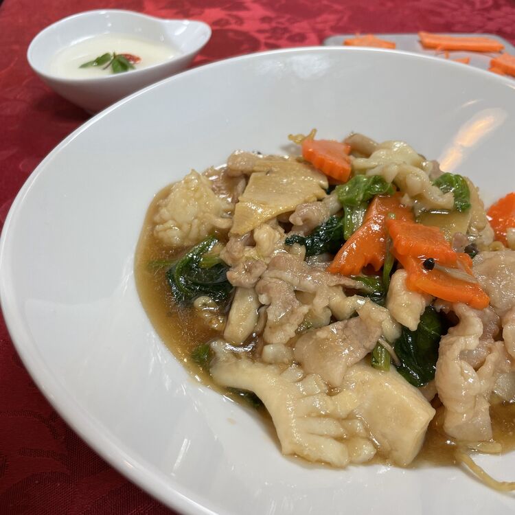 五目あんかけ焼きそば＆杏仁豆腐