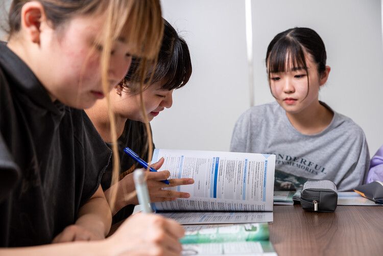 グレッグ外語専門学校横浜校画像