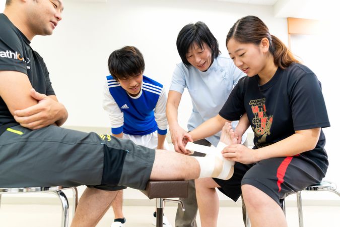 横浜呉竹医療専門学校