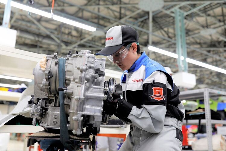 専門学校日産横浜自動車大学校画像