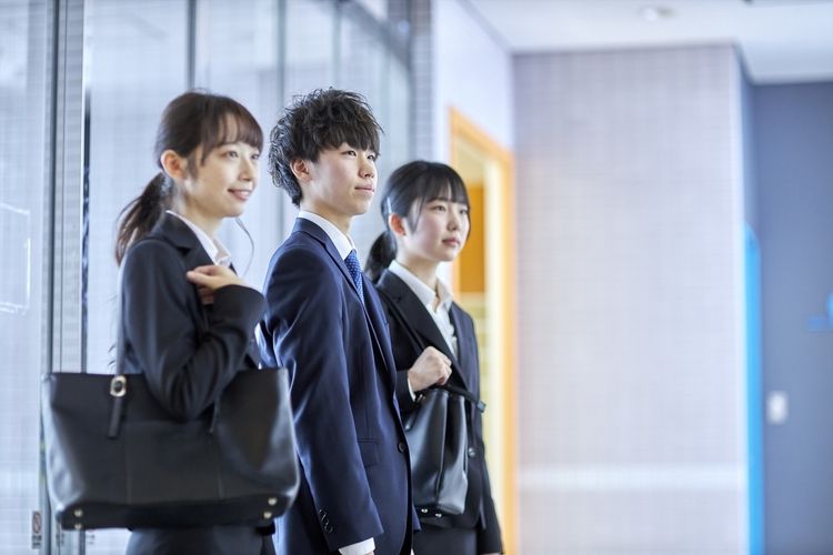 新潟公務員専門学校画像