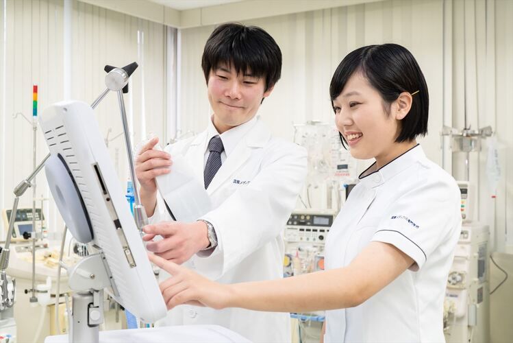 国際メディカル専門学校画像