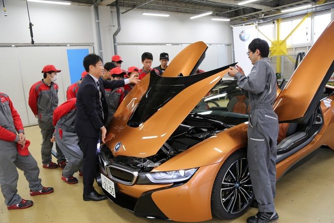 専門学校　新潟国際自動車大学校